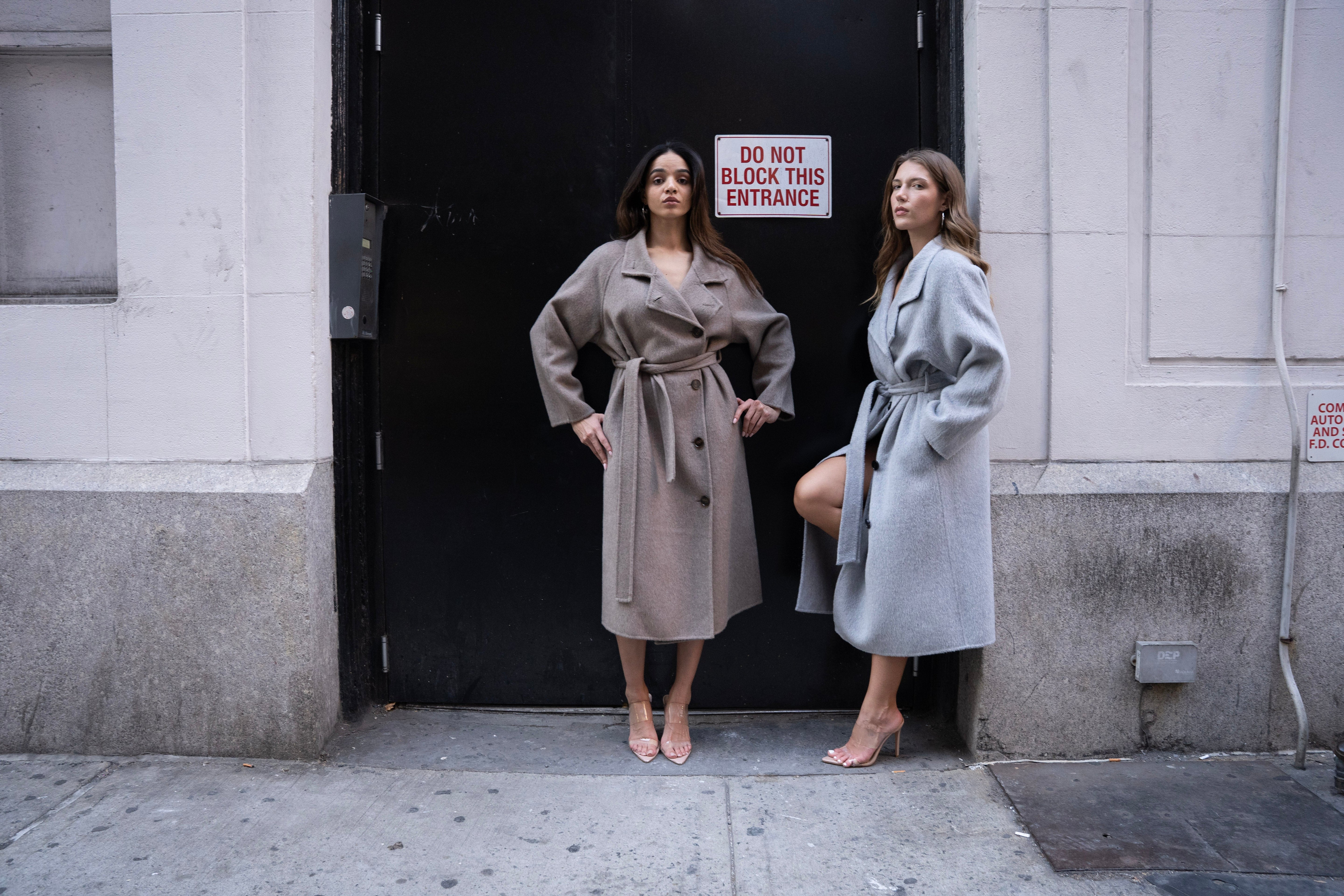 CAPES & COATS