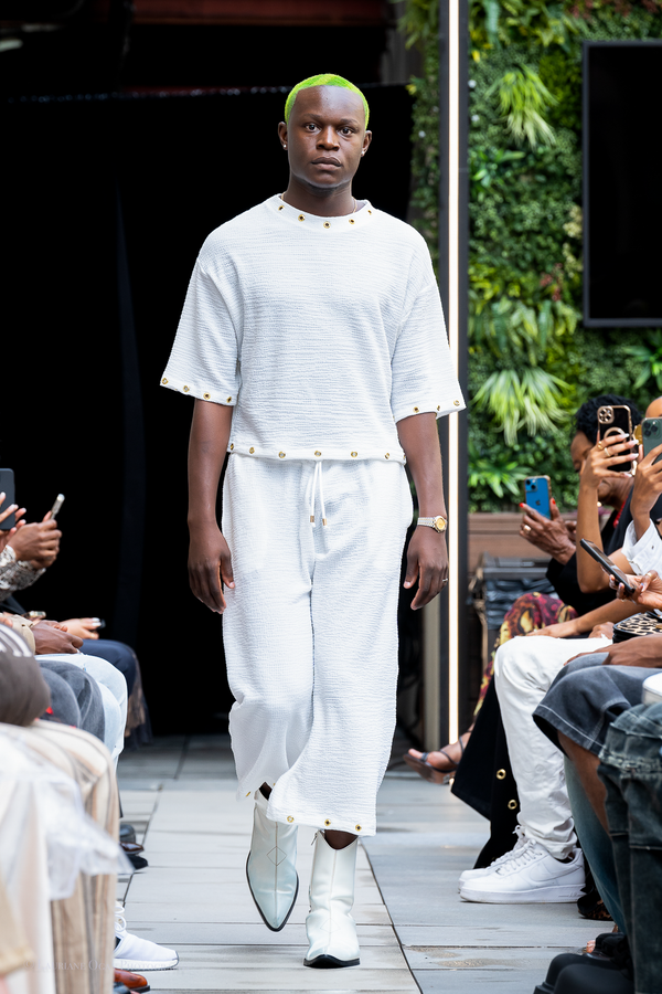 Leanne White Pant Grommet Set