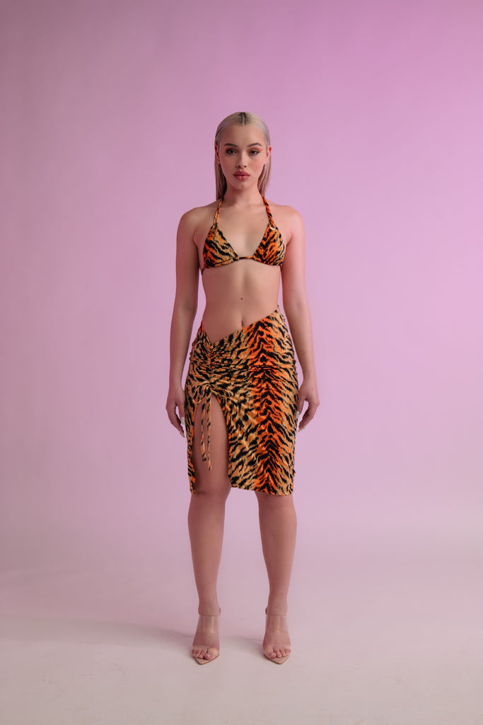 Maui X Lolita Nadia Tie Back Strapless Red Bikini Top for Women, Adult,  Young Adult, & Tween (Medium) 